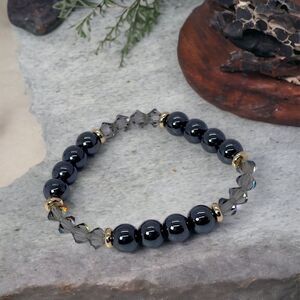 NWT Wool + Pepper Co. Hematite & Swarovski Crystal Beaded Bracelet with gold